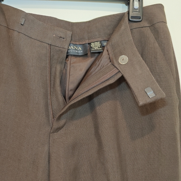 Dana Buchman Brown Women's Pleated Linen Trousers Pants Size 10 Travelers Crease - Picture 4 of 5